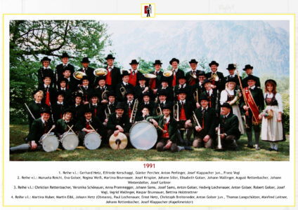 1991 Musikkapelle Puch: Gruppenbild Schloss Urstein